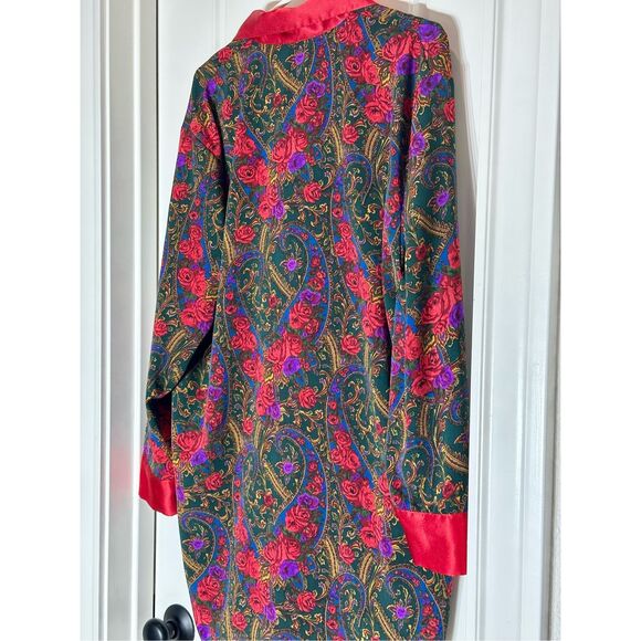 Victoria’s Secret size S vintage gold label robe/ smoking jacket - Picture 8 of 11